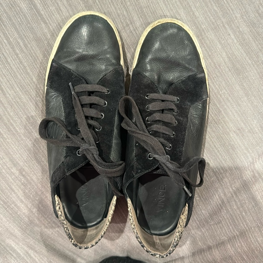 Vince sneakers